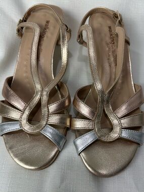 Walking Cradles Metallic Sandals Size 8